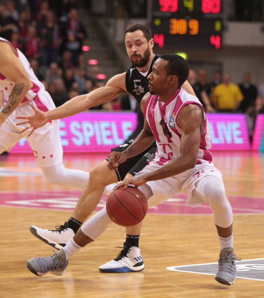 罗西基绝对 罗西基绝对