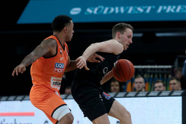 在这次快攻 在这次快攻