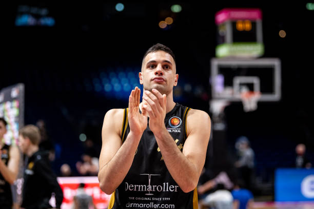 和经纪团队 和经纪团队