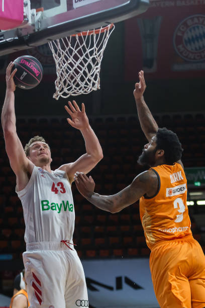 赛意识多次 赛意识多次